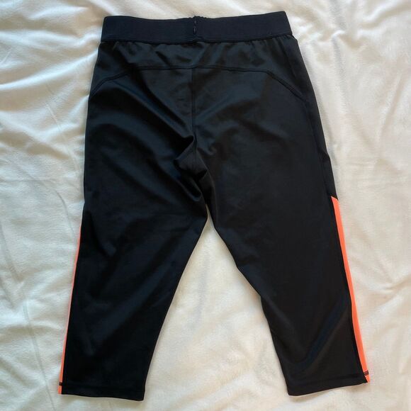 Med Adidas Techfit Climalite Medium Compression Running/Athletic Leggings/Capris - Picture 3 of 11